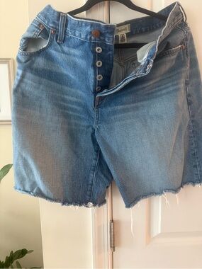 Madewell Light Blue Denim Jeans with Brown Stitching